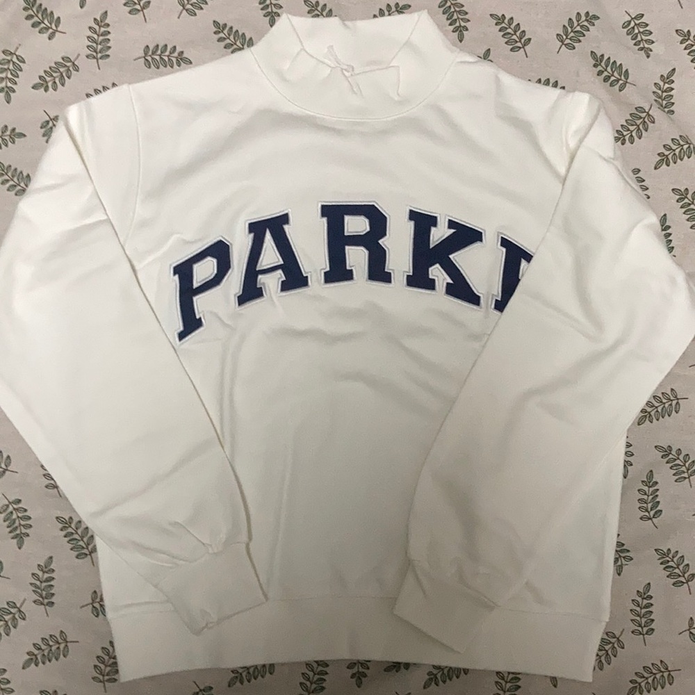 Parke White Mock Neck Varsity Logo sweatshirt NWT size XXL